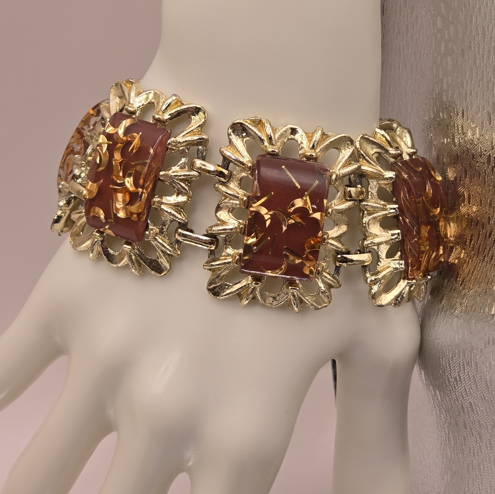 Confetti Lucite Brown & Gold Panel Goldtone Vintage Bracelet